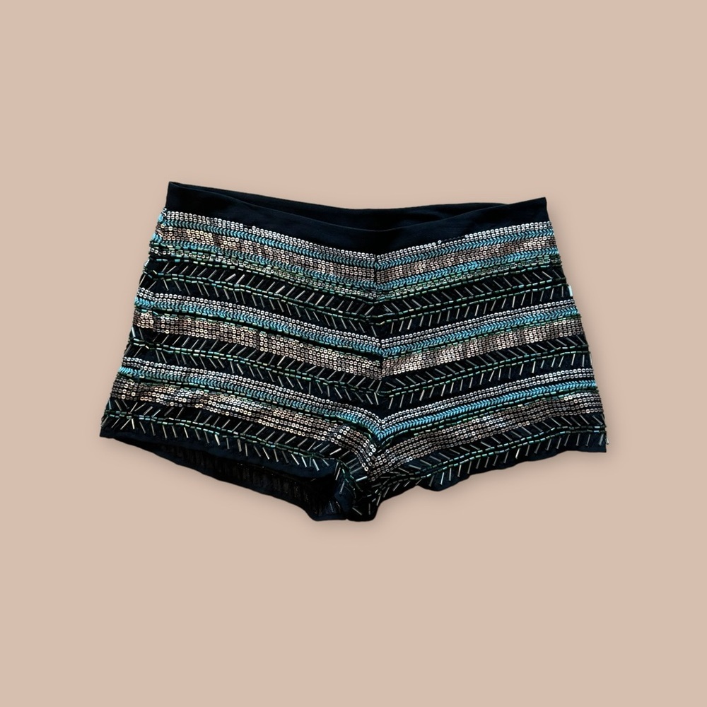 CLEARANCE ✨Forever 21 Beaded Shorts